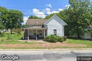 208 S 1st St, Enfield, IL 62835