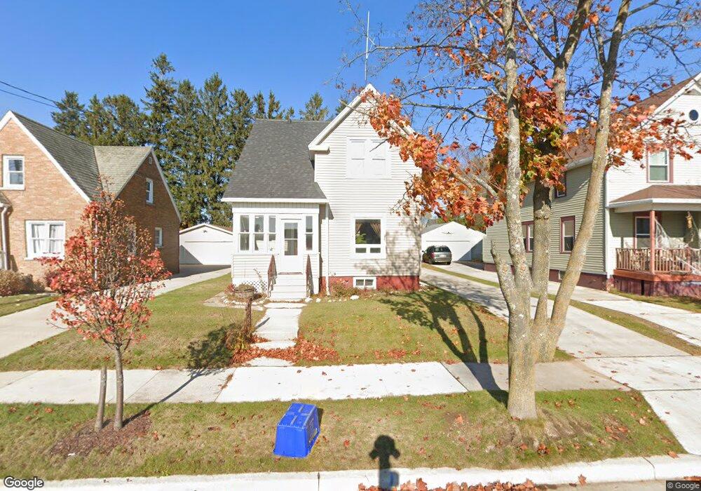 1704 24th St, Two Rivers, WI 54241 - photo 1