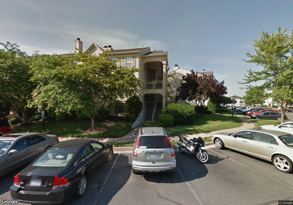 8145 Bayonet Way unit 3, Manassas, VA 20109 - photo 1