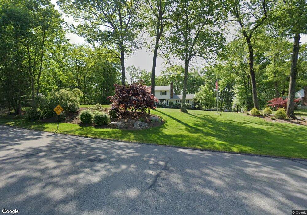 22 Red Fox Ln, Trumbull, CT 06611 - photo 1