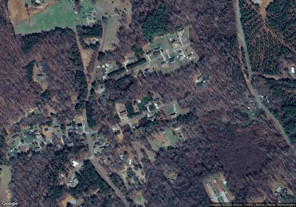 131 River Bank Rd, Statesville, NC 28625 - photo 1