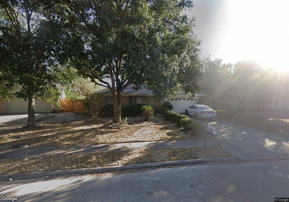 7534 Flair Oaks Dr, Houston, TX 77040 - photo 1