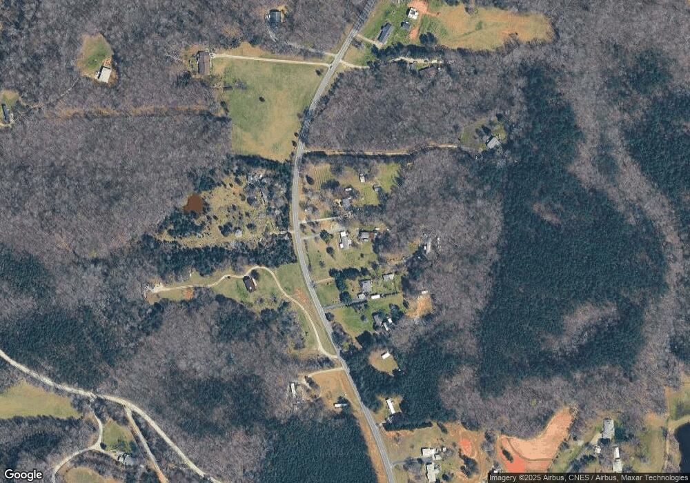 1128 Lloyd White Rd, Clover, SC 29710 - photo 1