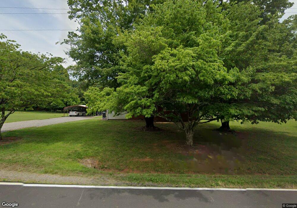 115 Fairdale Rd, Statesville, NC 28625 - photo 1