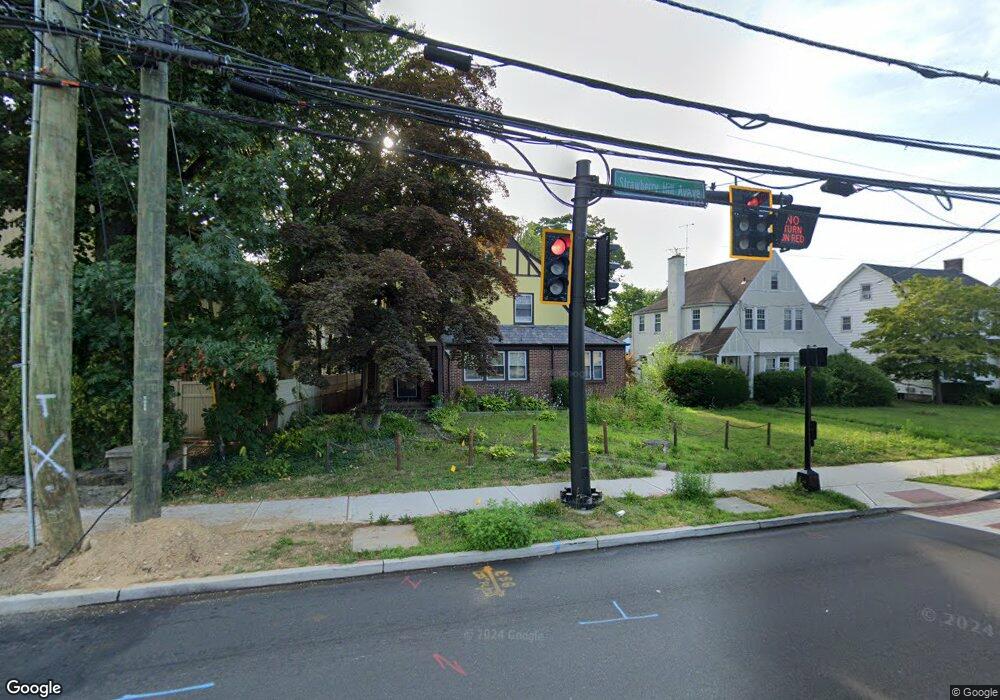 221 Strawberry Hill Ave, Stamford, CT 06902 - photo 1