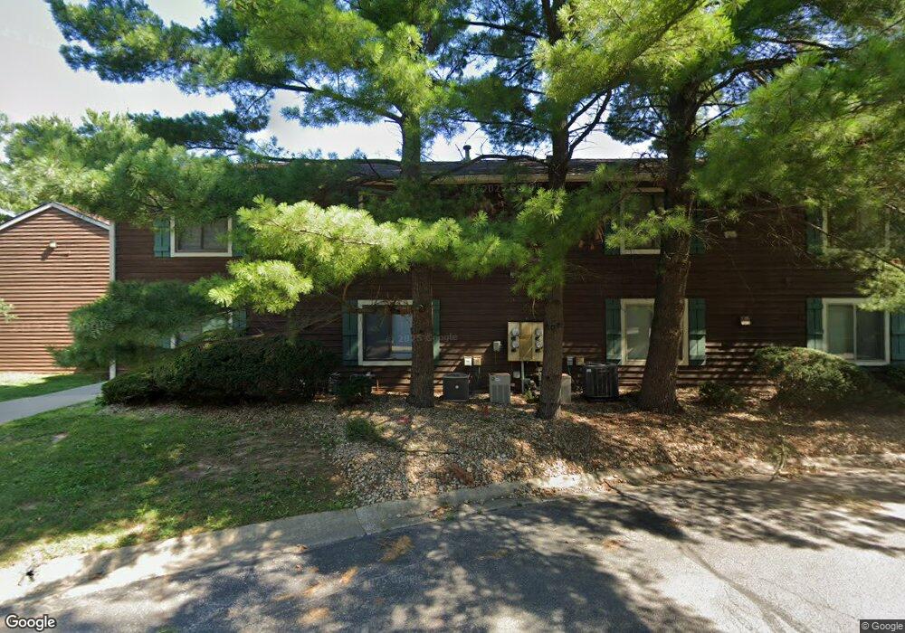 324 S Wilmington Ct, Bloomington, IN 47401 - photo 1