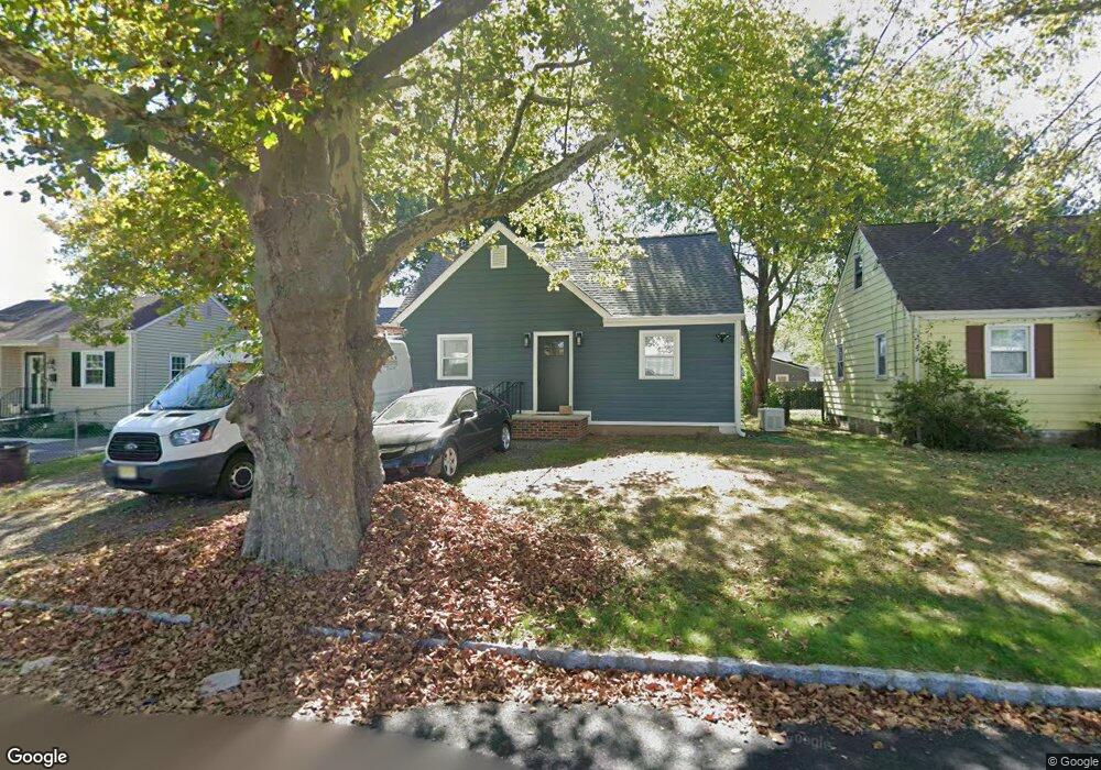 26 Koehler Dr, South Bound Brook, NJ 08880 - photo 1