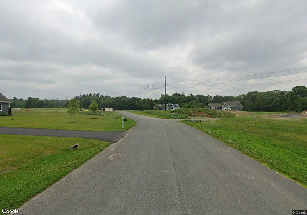 2-A B Hampton Ln, Hudson, NH 03051 - photo 1