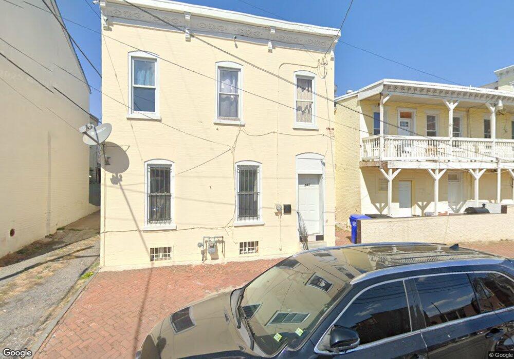 841 Green St, Reading, PA 19601 - photo 1