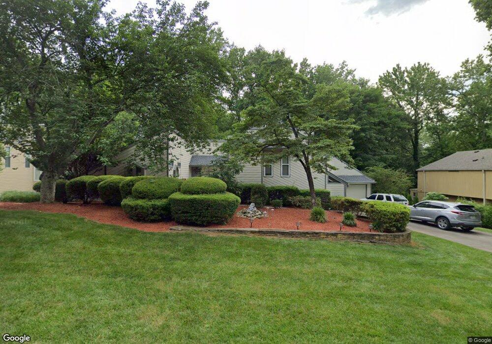 2233 Rock Ridge Rd, Marietta, GA 30062 - photo 1