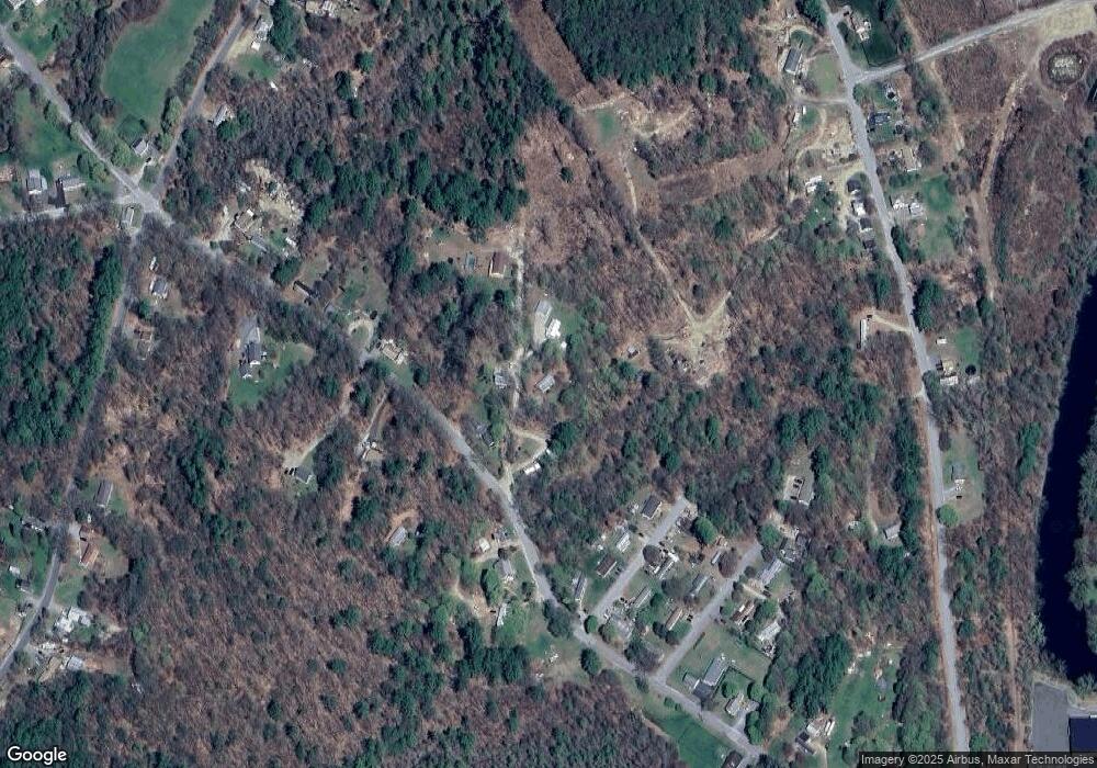 11 Miner Ct, Winchester, NH 03470 - photo 1