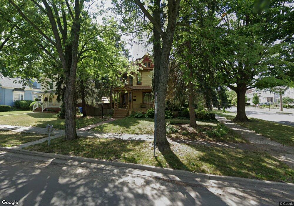 733 Seymour Ave unit 1, Lansing, MI 48906 - photo 1