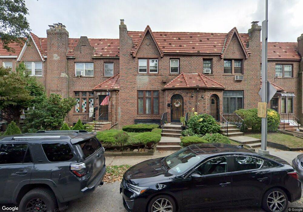 2811 172nd St, Flushing, NY 11358 - photo 1