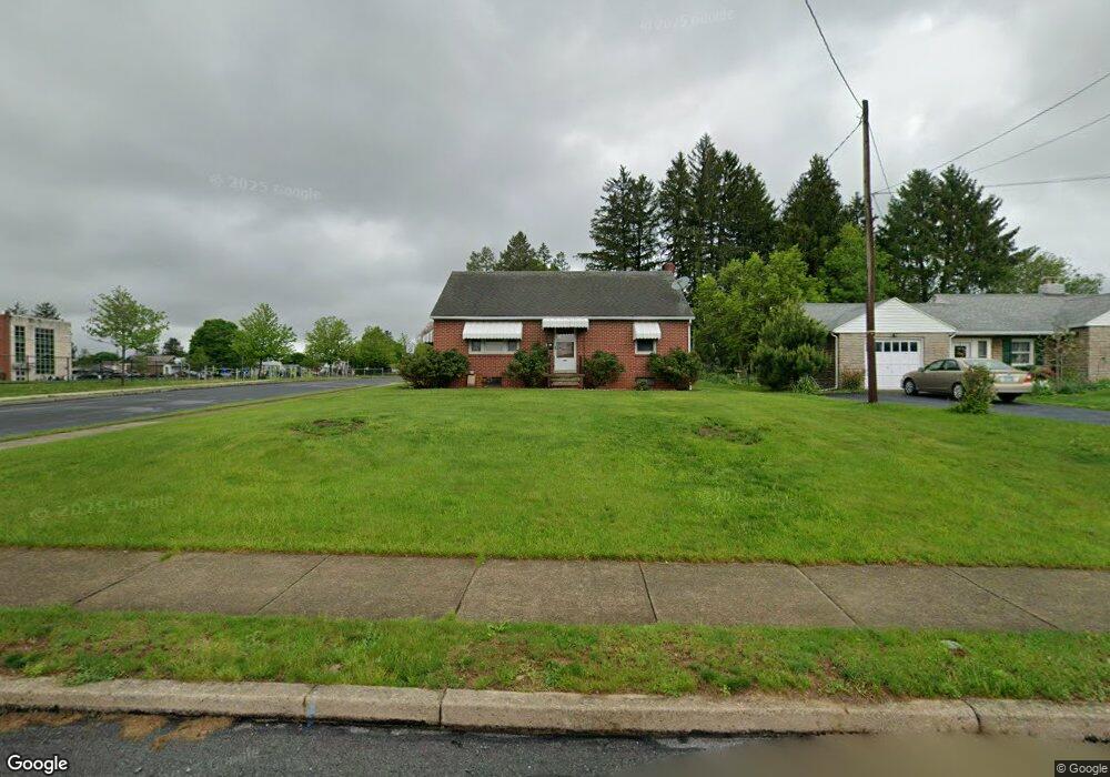 301 4th St, Shoemakersville, PA 19555 - photo 1