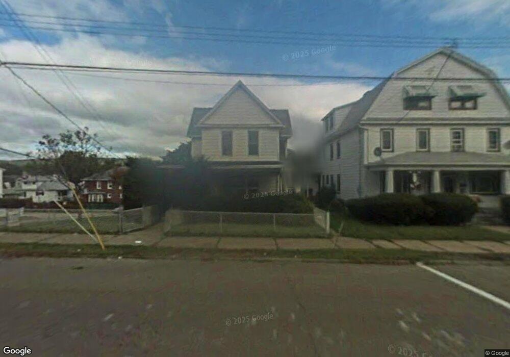 670 E Main St, Nanticoke, PA 18634 - photo 1