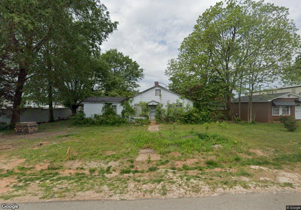 110 Mill St, Royston, GA 30662 - photo 1