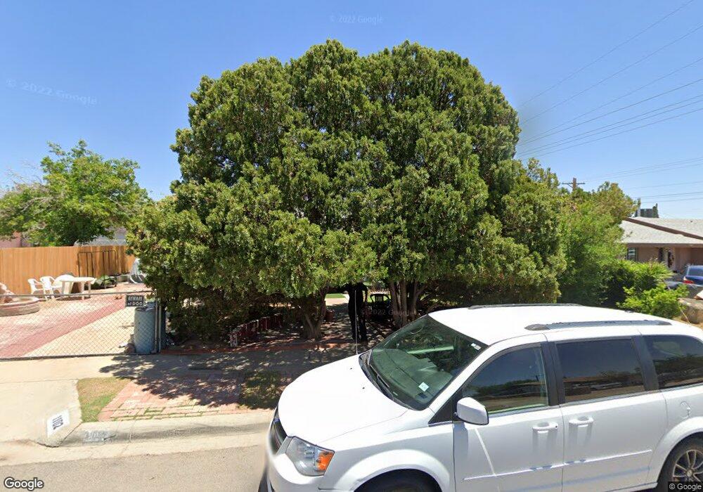 1102 Hawaii St, El Paso, TX 79915 - photo 1