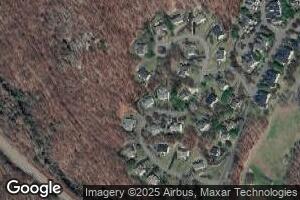 31 Cedar Dr, Tuxedo Park, NY 10987