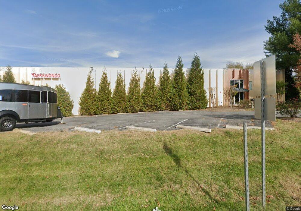 310 N 21st St, Purcellville, VA 20132 - photo 1