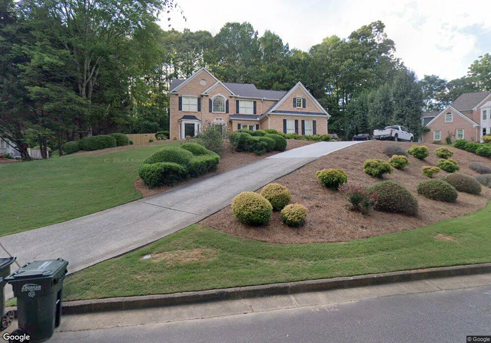 2765 Creek View Ct NE, Roswell, GA 30075 - photo 1