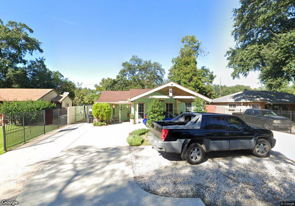 39 Penway St, Houston, TX 77022 - photo 1