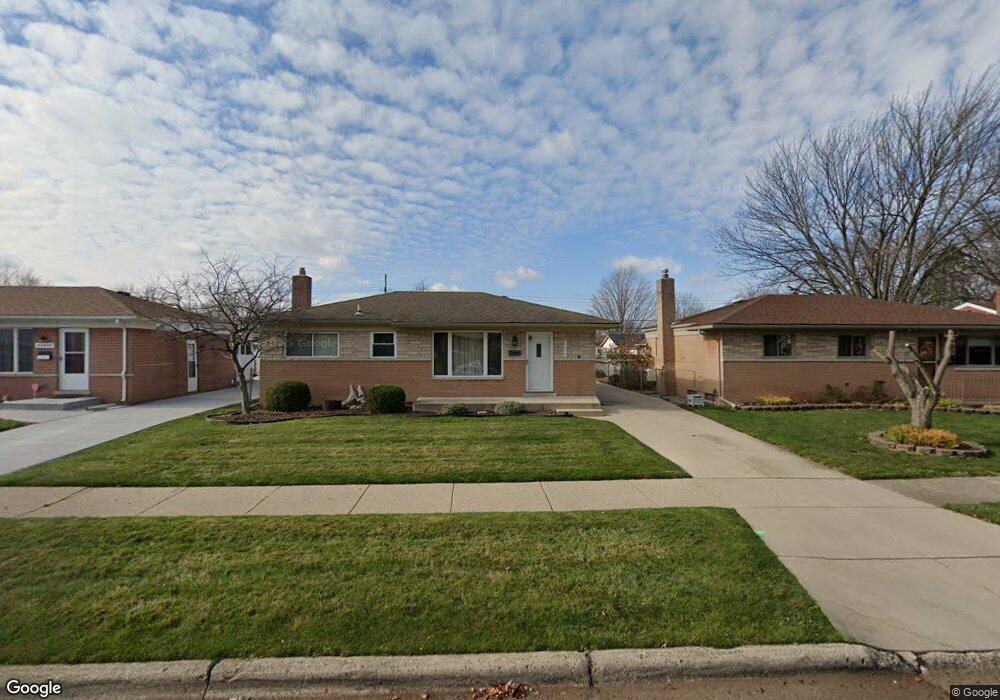 30517 Indigo St, Roseville, MI 48066 - photo 1