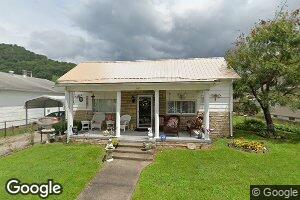 503 Alexander St, Cedar Grove, WV 25039