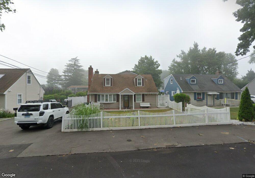 123 Dora St, Stamford, CT 06902 - photo 1