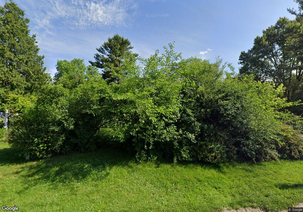 1110 W Yale Ave, Flint, MI 48505 - photo 1