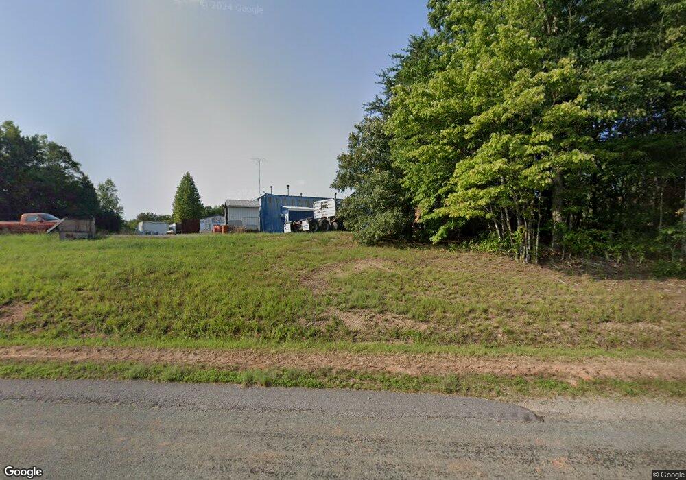 408 Robinhood Rd, Callands, VA 24530 - photo 1