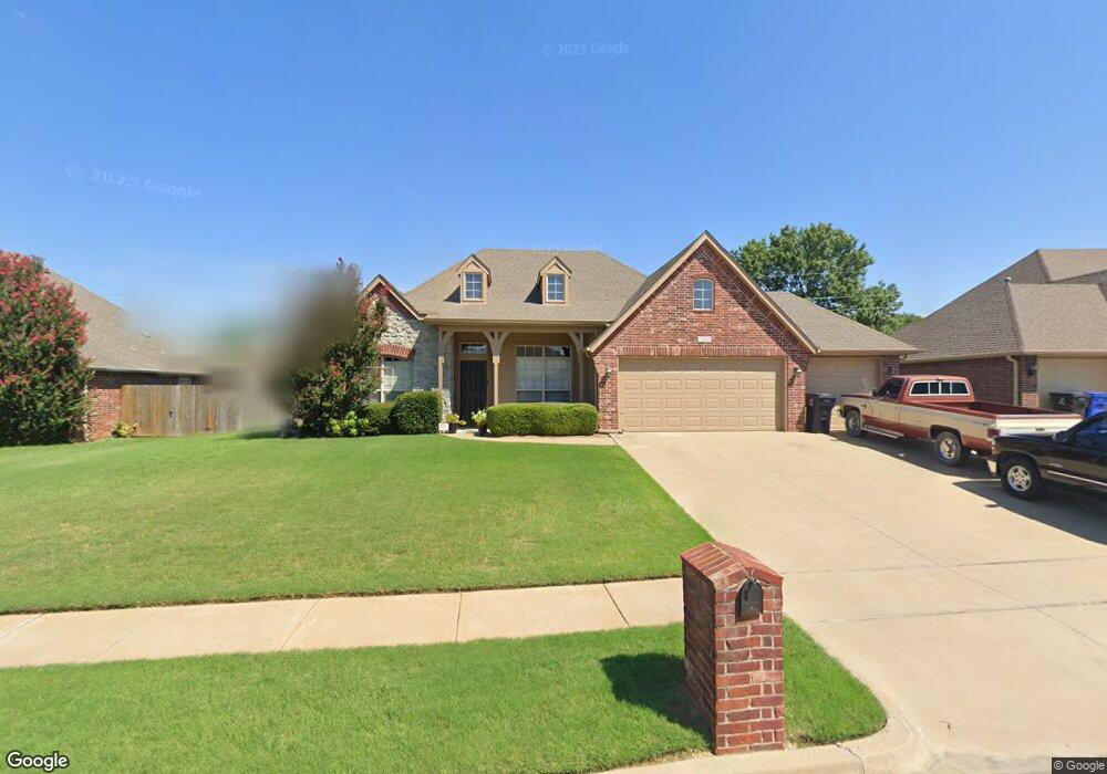 1604 W Vicksburg St, Broken Arrow, OK 74011 - photo 1