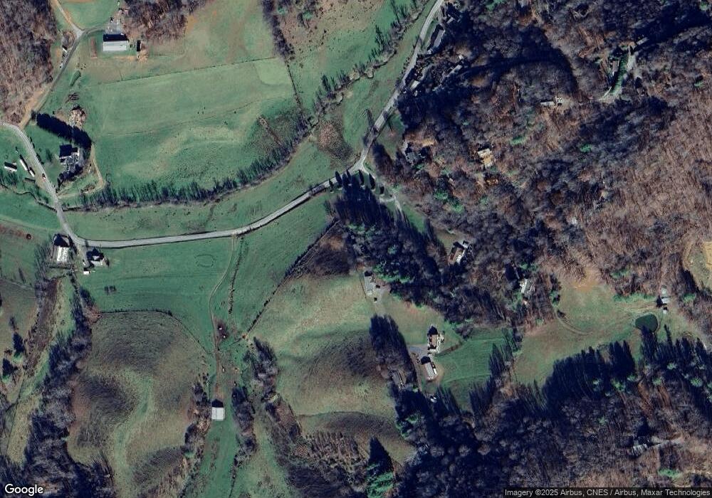 138 Dandelion Ln, Burnsville, NC 28714 - photo 1