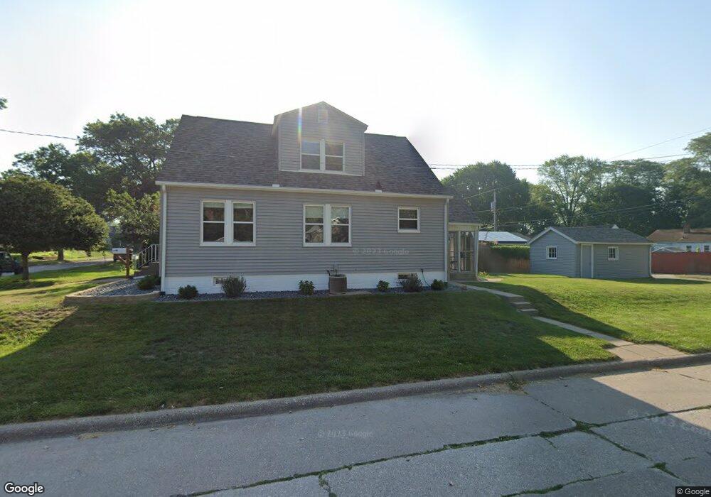 402 27th Ave, Moline, IL 61265 - photo 1