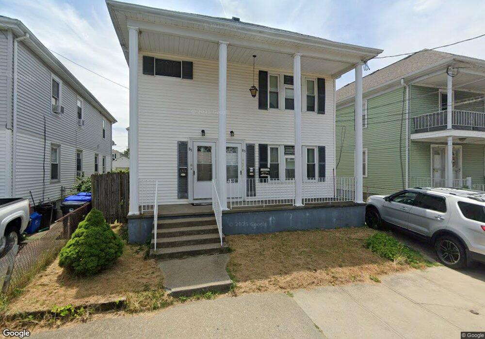 83 Columbine Ave, Pawtucket, RI 02861 - photo 1