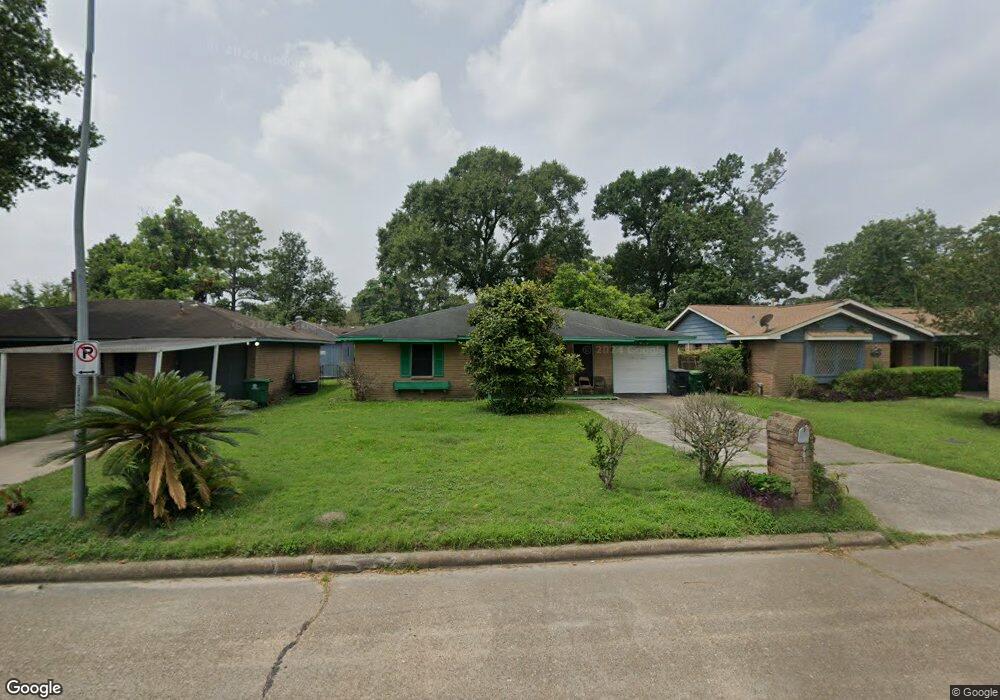 9831 Camay Dr, Houston, TX 77016 - photo 1