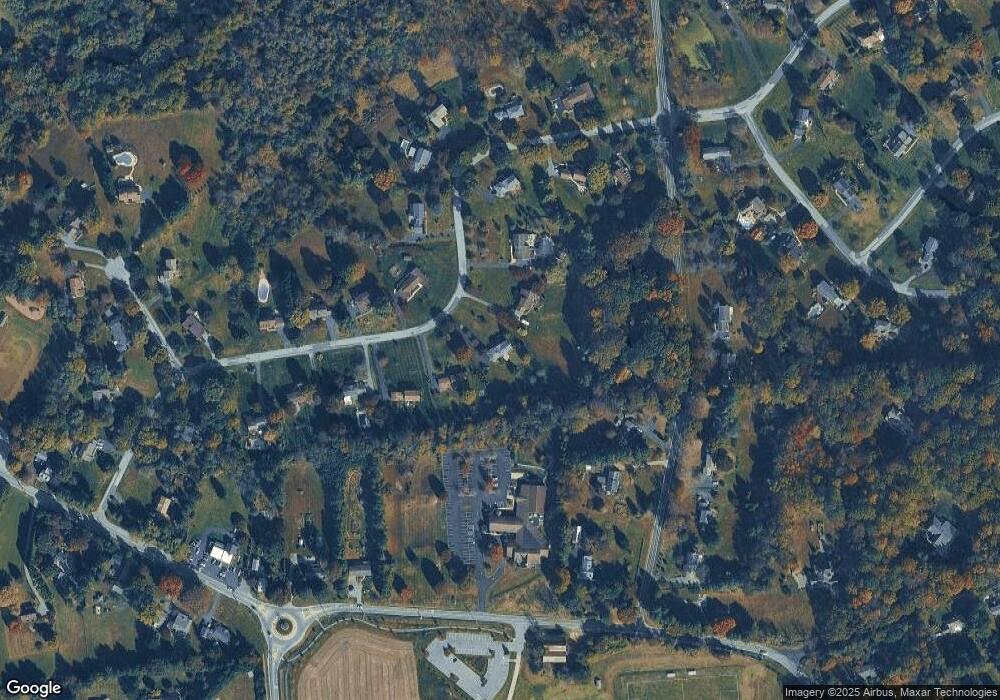 814 William Thomas Dr, Kennett Square, PA 19348 - photo 1