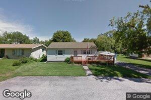 118 E Florence St, Crescent, IA 51526