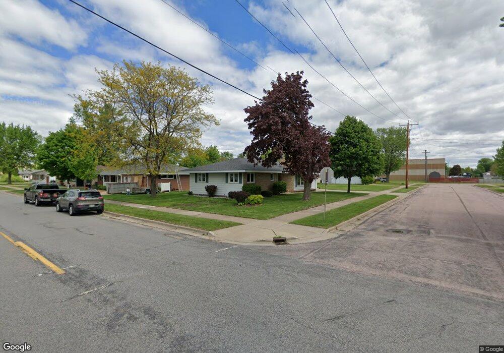 1611 Apple St, Wisconsin Rapids, WI 54494 - photo 1