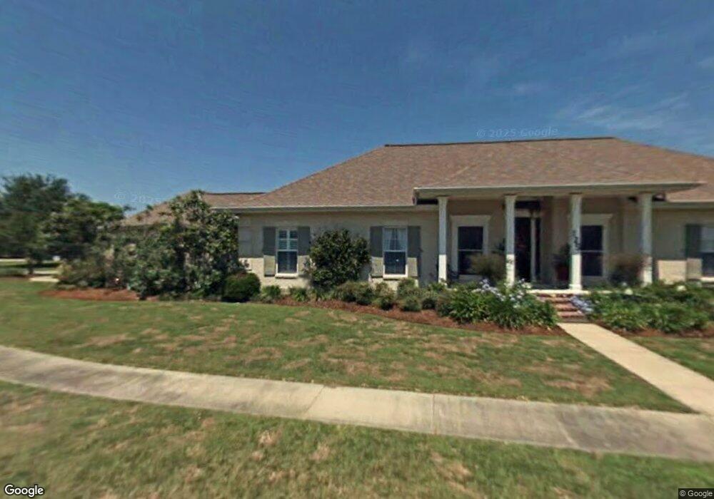 125 Oakdale Loop, Houma, LA 70360 - photo 1