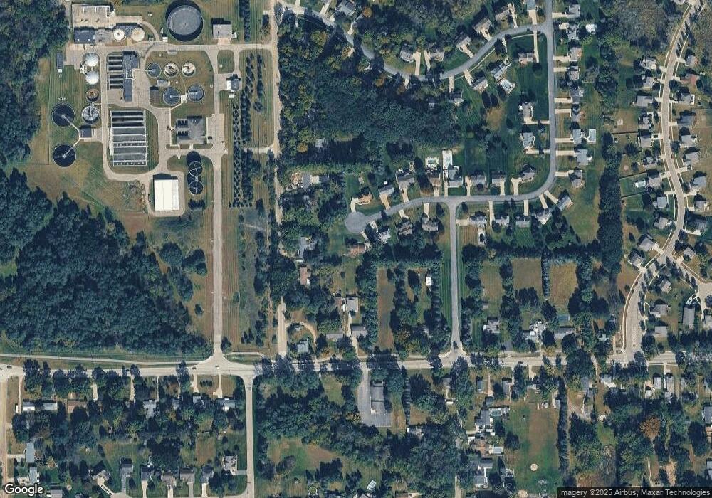 6401 Oak Leaf Trail unit 42, Linden, MI 48451 - photo 1