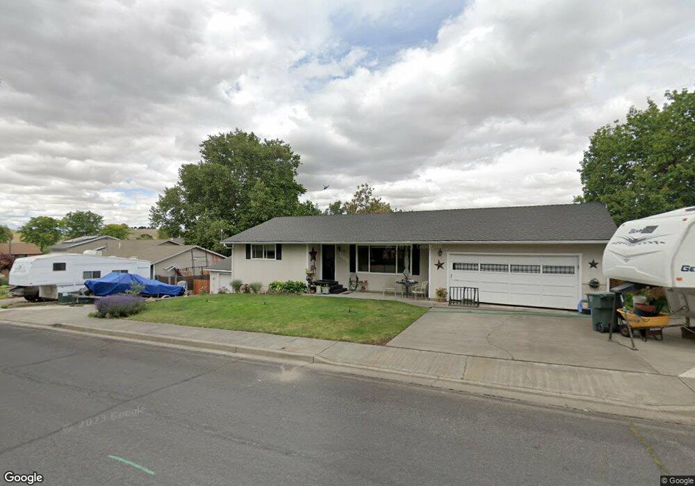1605 SW 22nd St, Pendleton, OR 97801 - photo 1