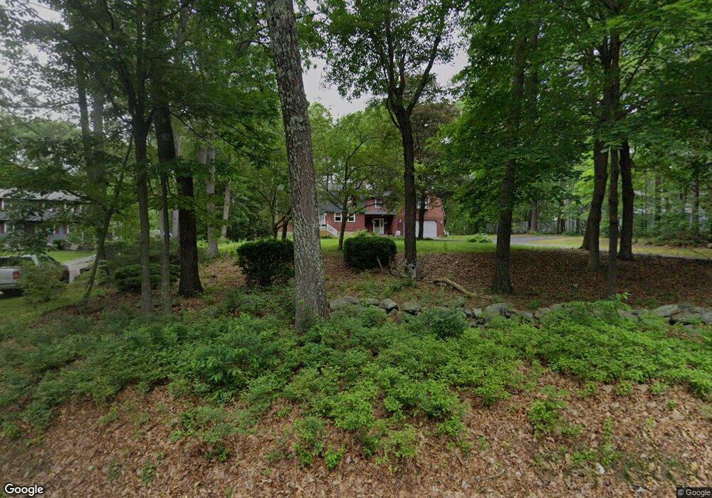 116 Scobie Pond Rd, Derry, NH 03038 - photo 1