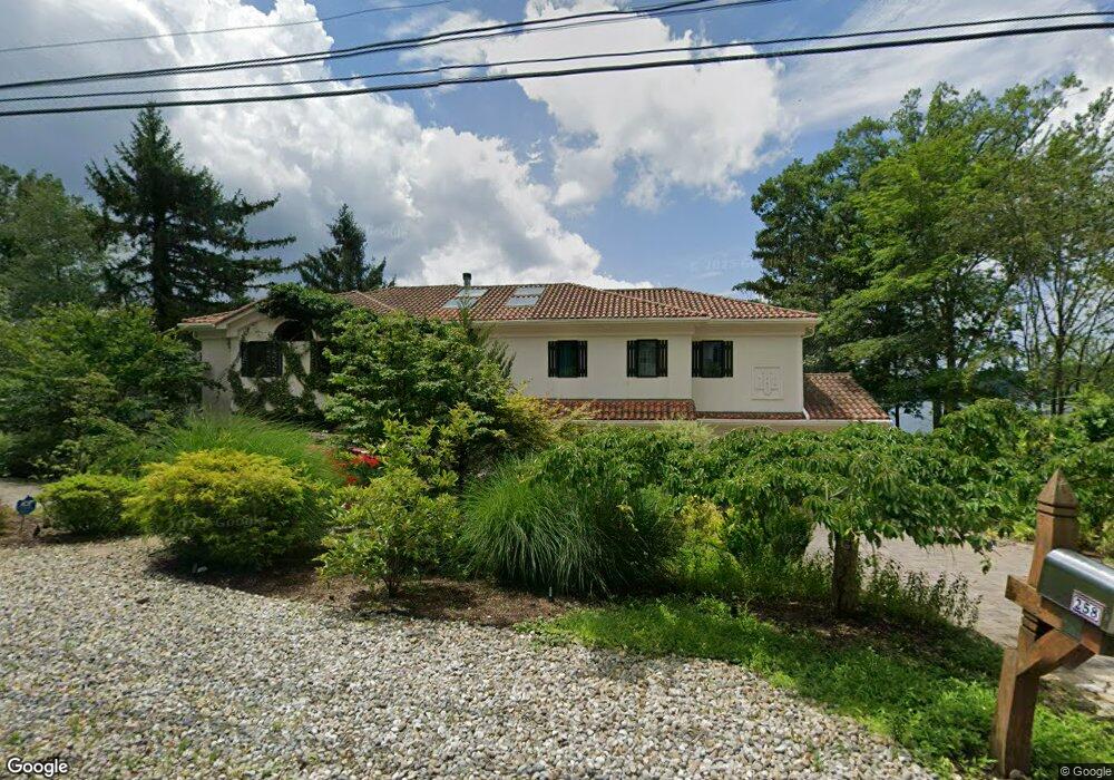 258 Pines Lake Dr E, Wayne, NJ 07470 - photo 1