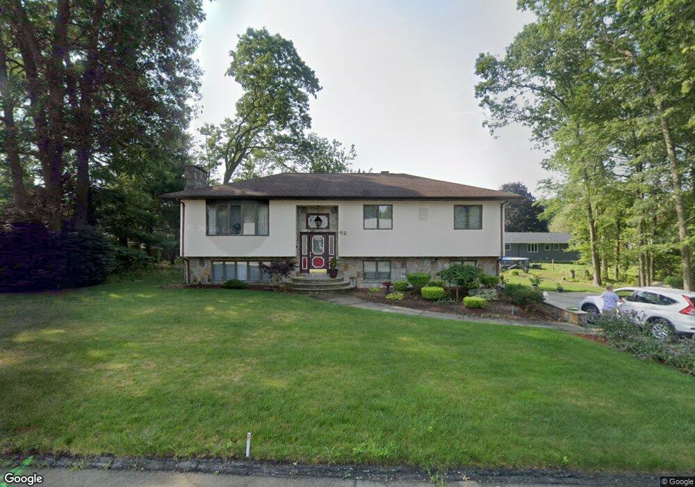 62 Gaywood St, North Dartmouth, MA 02747 - photo 1