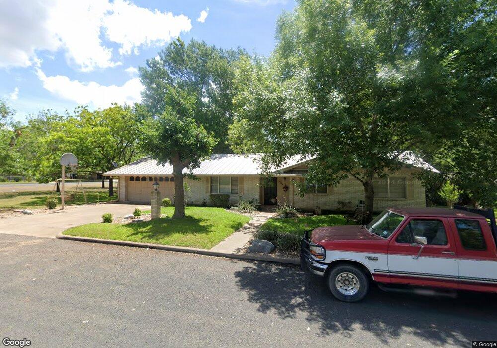 705 Sunset St, Fredericksburg, TX 78624 - photo 1
