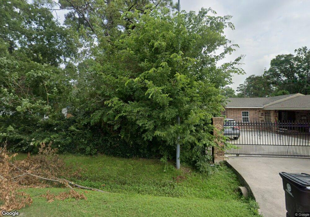 5813 Guadalupe St, Houston, TX 77016 - photo 1