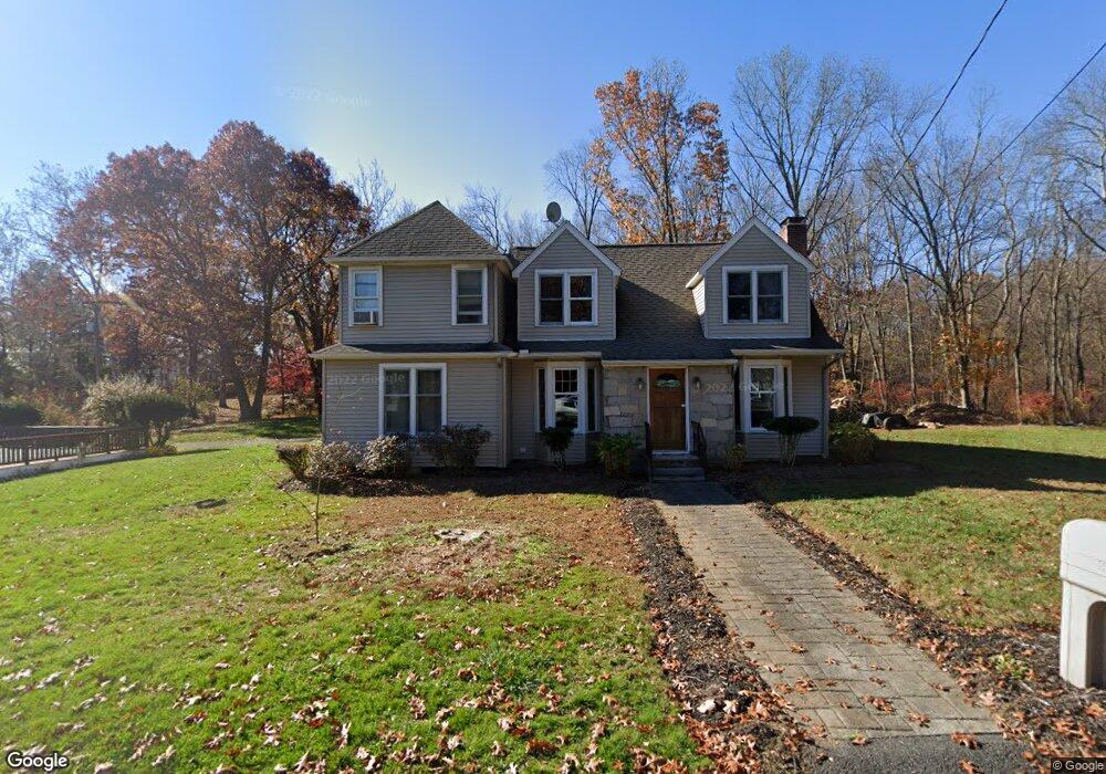 6 Richards Rd, Brookfield, CT 06804 - photo 1