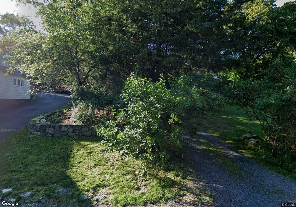 1 Whippoorwill Ln, Weston, CT 06883 - photo 1