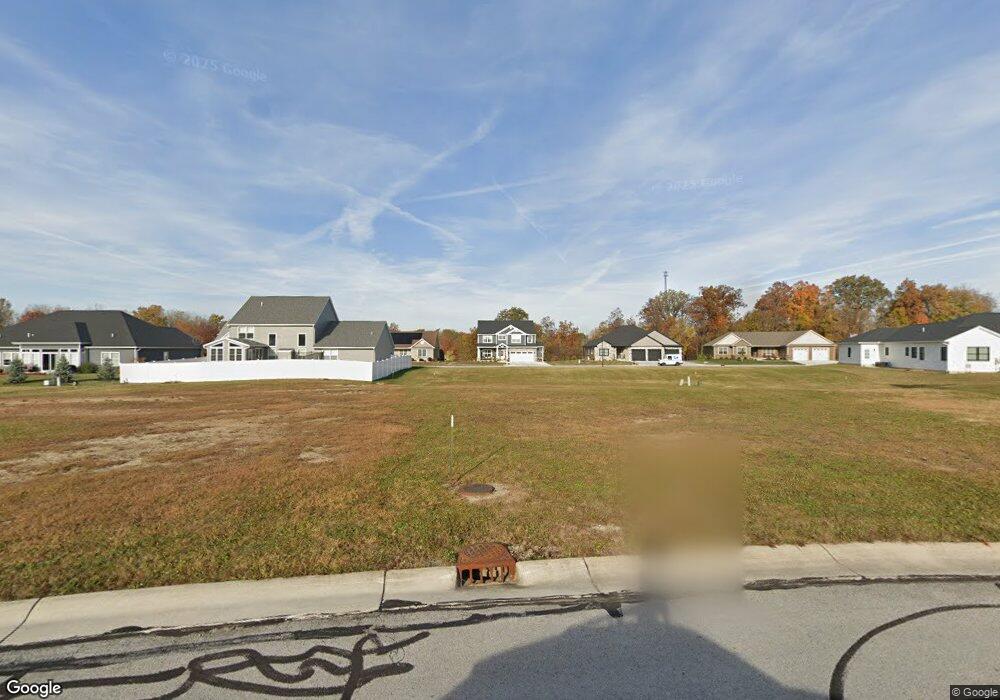 309 Miami-Erie Cir unit 30, Saint Marys, OH 45885 - photo 1