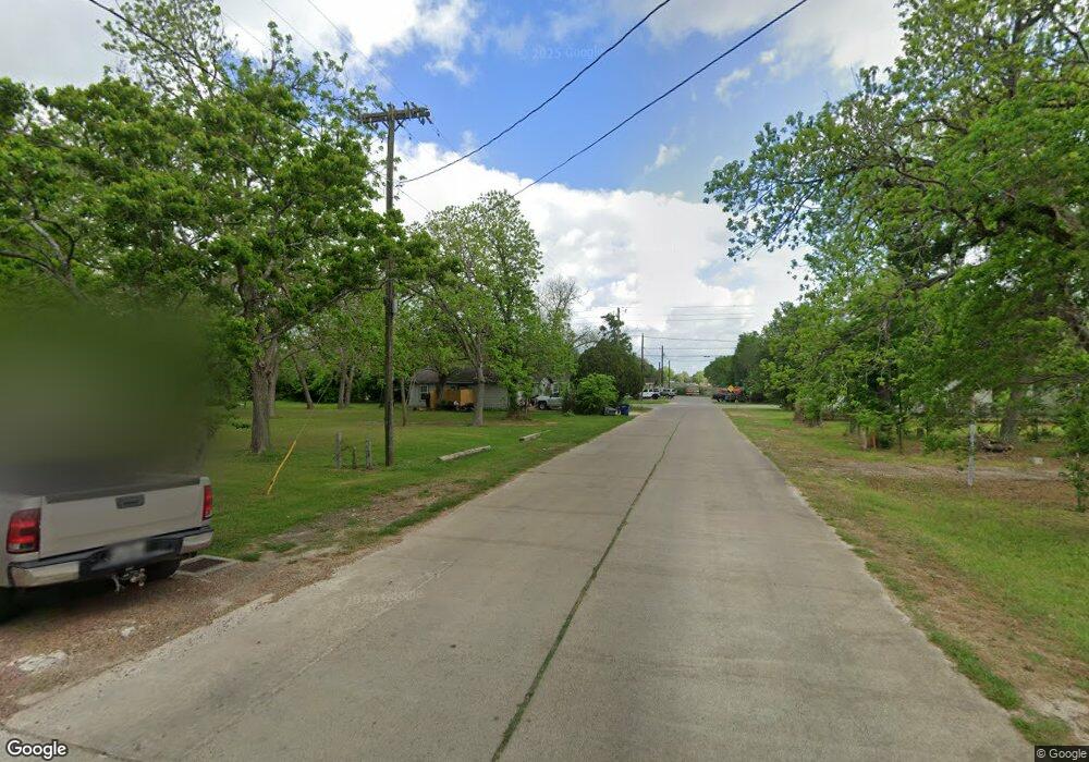 1604 Avenue K, Bay City, TX 77414 - photo 1